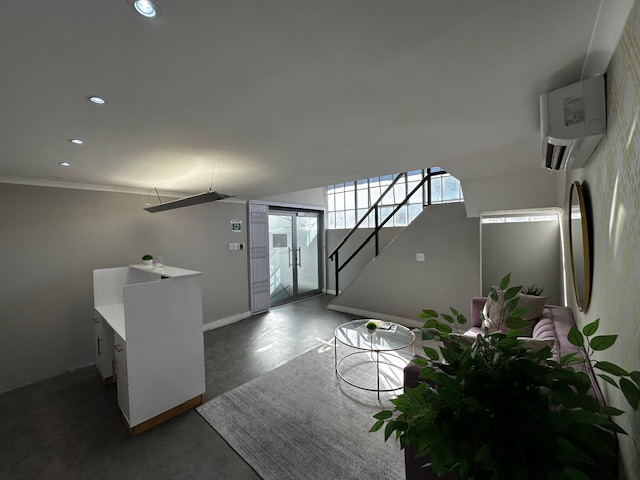 To Let Commercial Property for Rent in Woodstock Western Cape